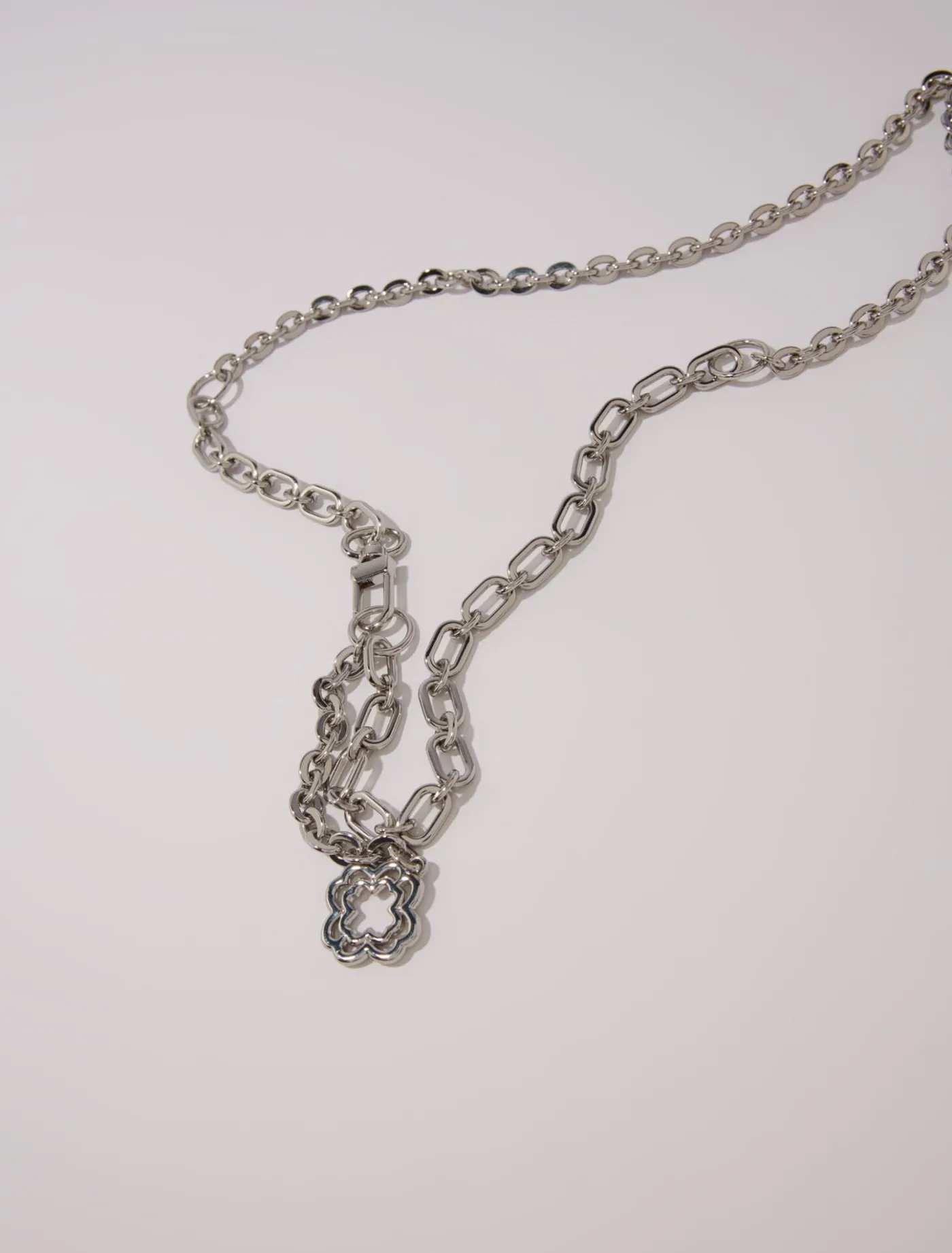 Clover logo chain belt^Maje Flash Sale